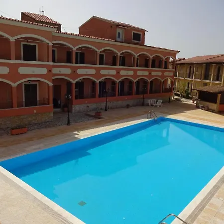 Eleni & Christopher Apartments